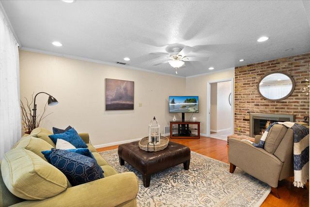 2276 Dario Cir, Stockton, CA 95209