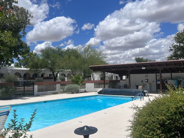 219 S Paseo Sarta Apt B, Green Valley, AZ 85614