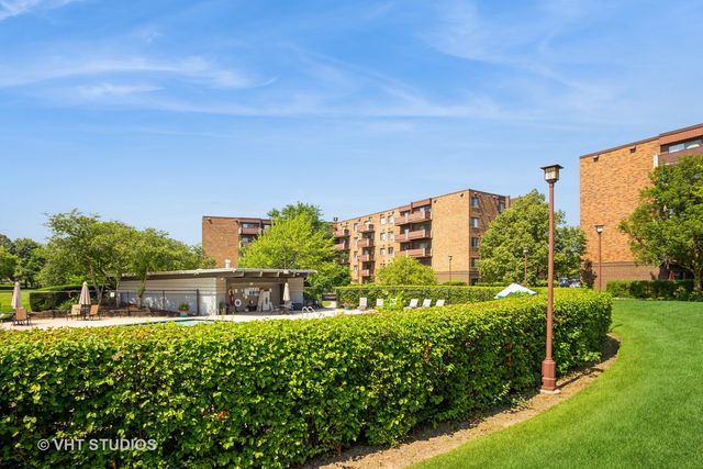 850 Wellington Avenue 310, Elk Grove Village, IL 60007