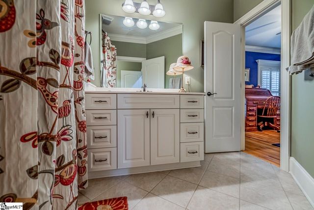 1 Riverbanks Court, Greer, SC 29651