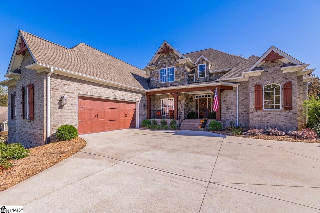 1 Riverbanks Court, Greer, SC 29651