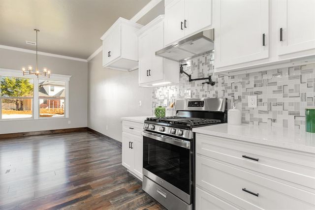 8335 Elk Valley, Guthrie, OK 73044