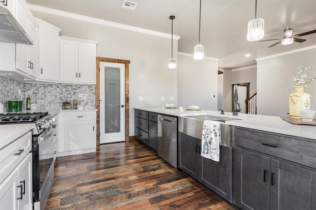 8335 Elk Valley, Guthrie, OK 73044