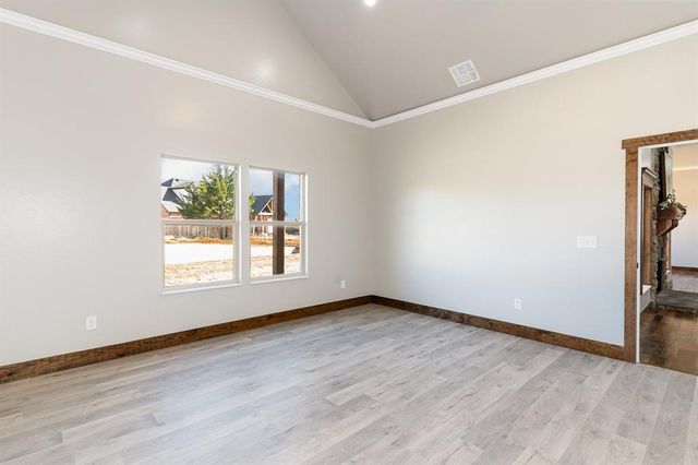 8335 Elk Valley, Guthrie, OK 73044