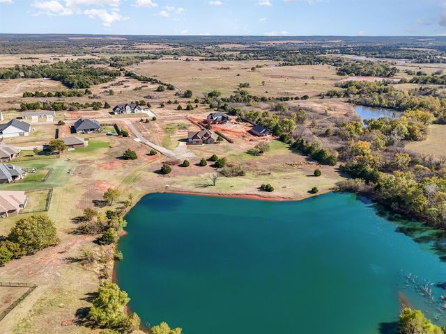 8335 Elk Valley, Guthrie, OK 73044