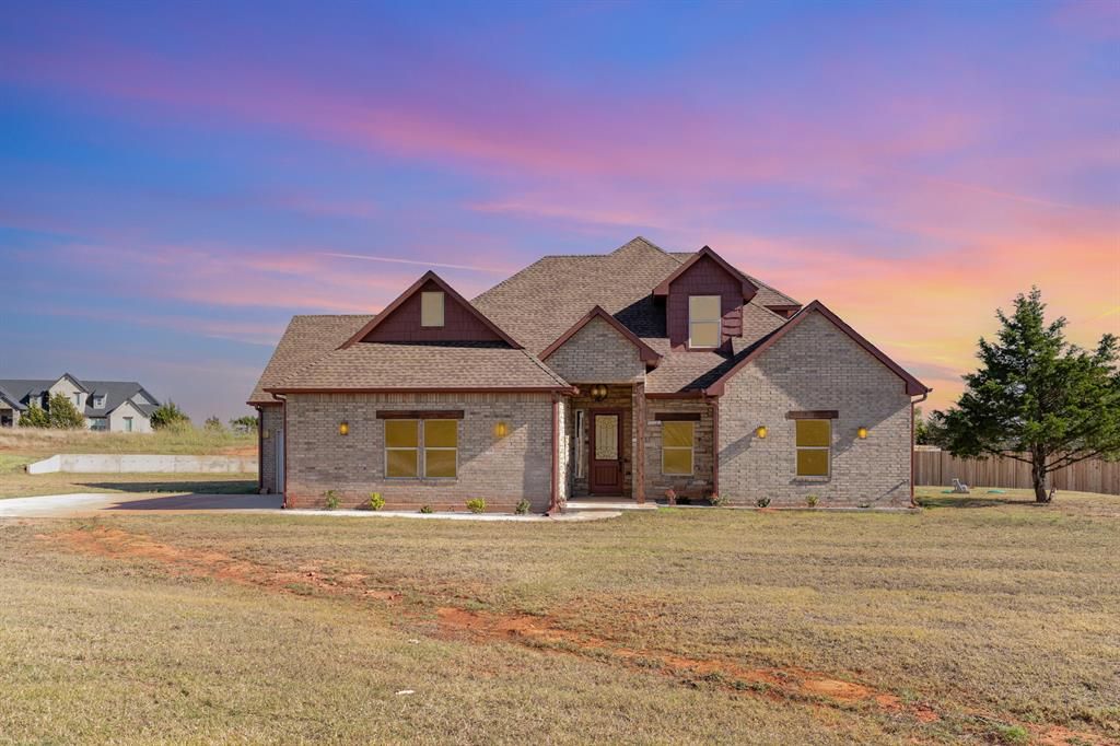 8335 Elk Valley, Guthrie, OK 73044