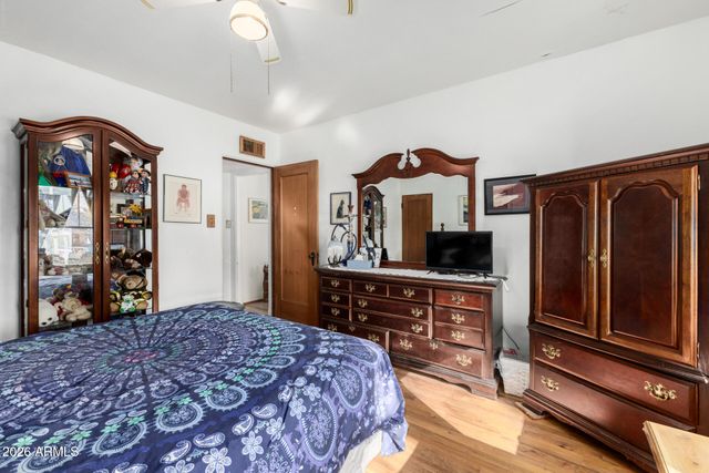 213 S MESQUITE Street, Wickenburg, AZ 85390