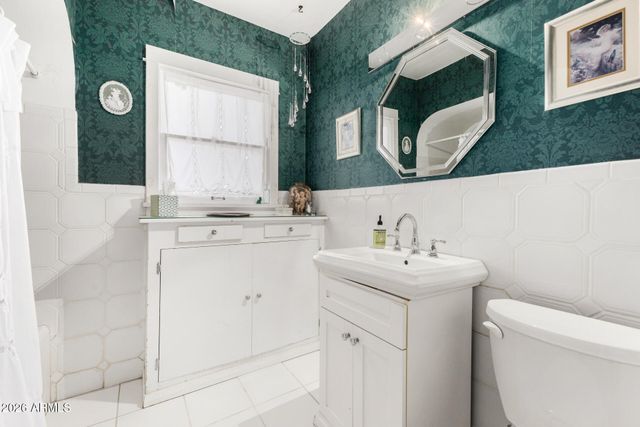 213 S MESQUITE Street, Wickenburg, AZ 85390