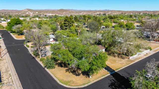 213 S MESQUITE Street, Wickenburg, AZ 85390