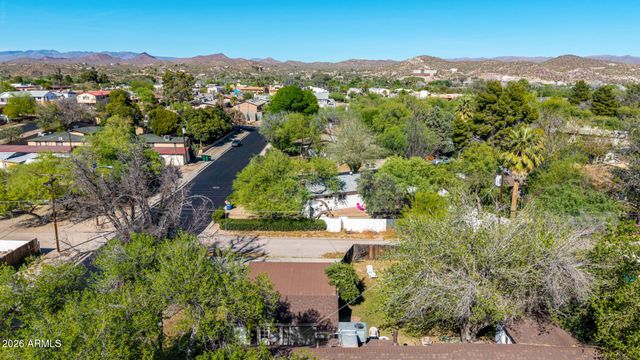 213 S MESQUITE Street, Wickenburg, AZ 85390