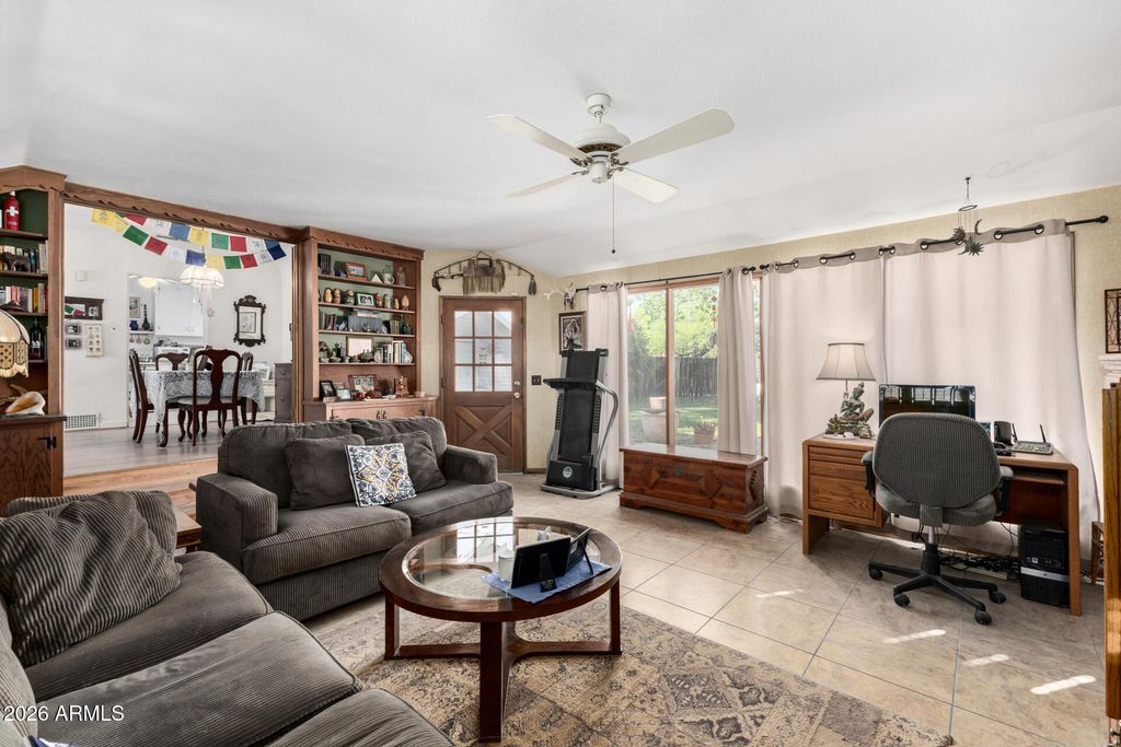 Image 10 of property listing at 213 S MESQUITE Street, Wickenburg, AZ 85390