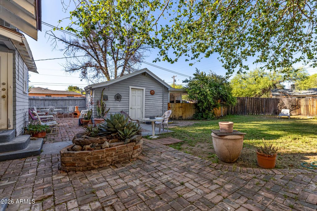 Image 22 of property listing at 213 S MESQUITE Street, Wickenburg, AZ 85390