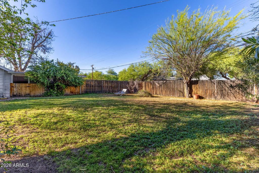 Image 24 of property listing at 213 S MESQUITE Street, Wickenburg, AZ 85390