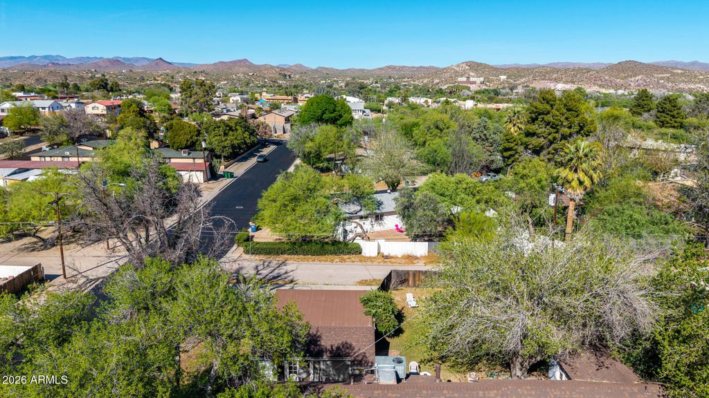 Image 33 of property listing at 213 S MESQUITE Street, Wickenburg, AZ 85390