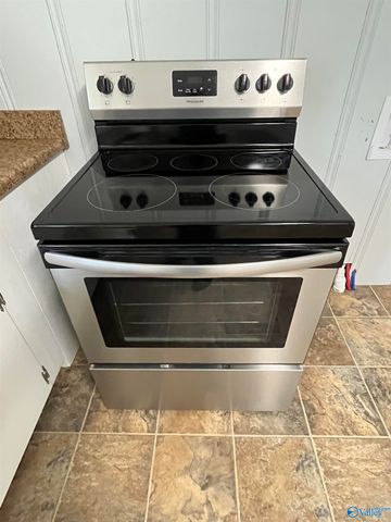 104 Guntersville Road, Arab, AL 35016