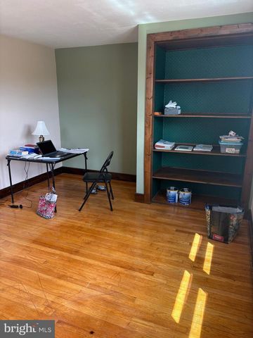 1809 MERRITT BLVD, Baltimore, MD 21222