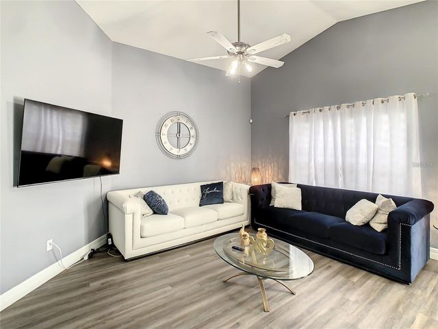 510 CASTLEMAIN CIRCLE, Davenport, FL 33897