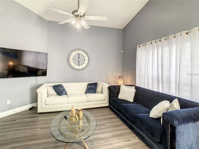 510 CASTLEMAIN CIRCLE, Davenport, FL 33897