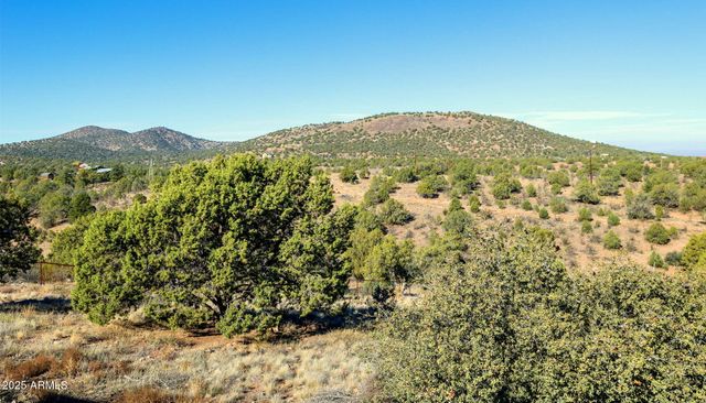5350 N TARO Lane, Prescott, AZ 86305