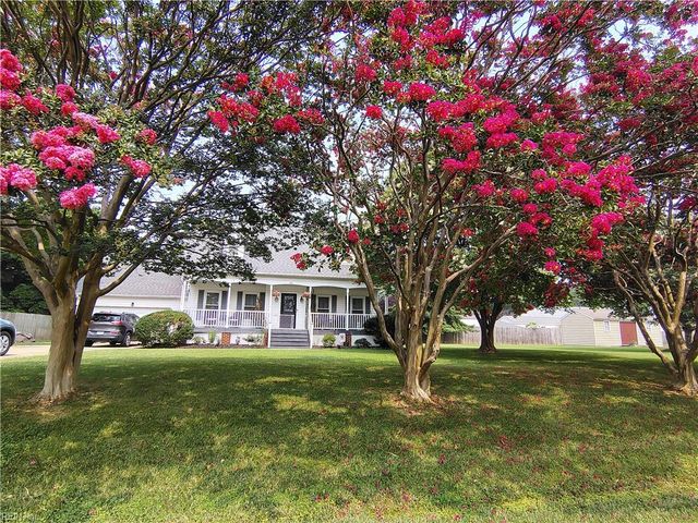201 Azalea DR, Smithfield, VA 23430