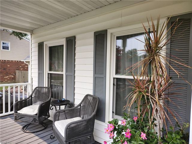 201 Azalea DR, Smithfield, VA 23430