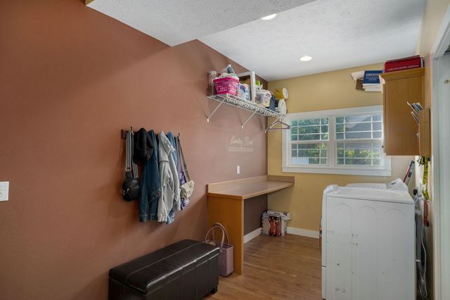 4943 S Tanager Avenue, Battlefield, MO 65619