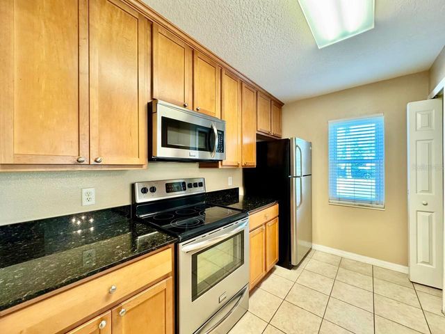 160 COQUINA BAY DRIVE, St Petersburg, FL 33705