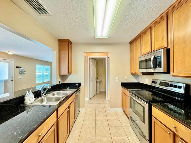 160 COQUINA BAY DRIVE, St Petersburg, FL 33705