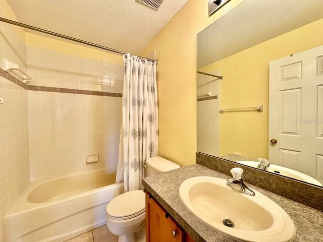 160 COQUINA BAY DRIVE, St Petersburg, FL 33705