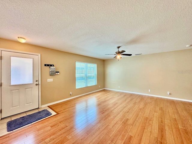 160 COQUINA BAY DRIVE, St Petersburg, FL 33705