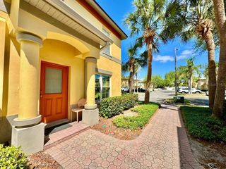 160 COQUINA BAY DRIVE, St Petersburg, FL 33705