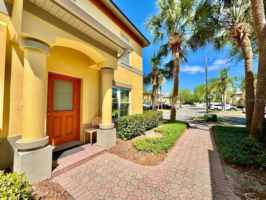 160 COQUINA BAY DRIVE, St Petersburg, FL 33705