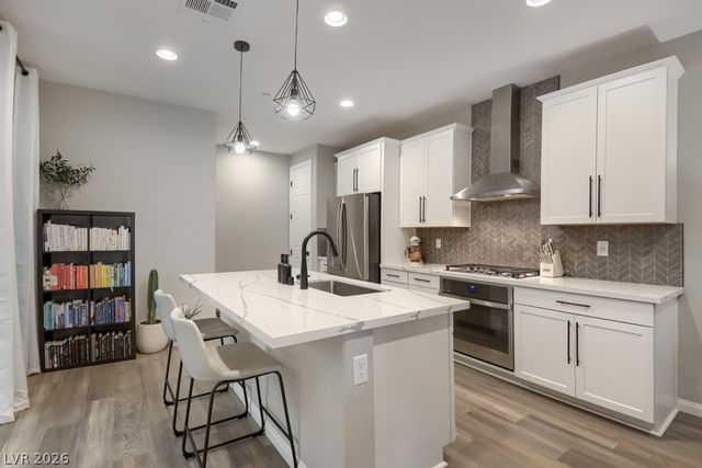 11689 Emerald Lake Avenue, Las Vegas, NV 89138