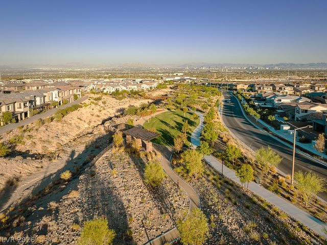 11689 Emerald Lake Avenue, Las Vegas, NV 89138