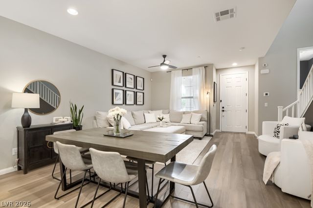 11689 Emerald Lake Avenue, Las Vegas, NV 89138