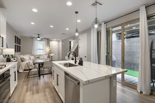 11689 Emerald Lake Avenue, Las Vegas, NV 89138
