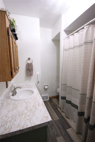 695 Milltown Rd, Plum Boro, PA 15068