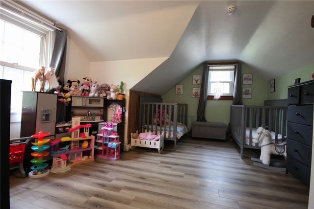 695 Milltown Rd, Plum Boro, PA 15068