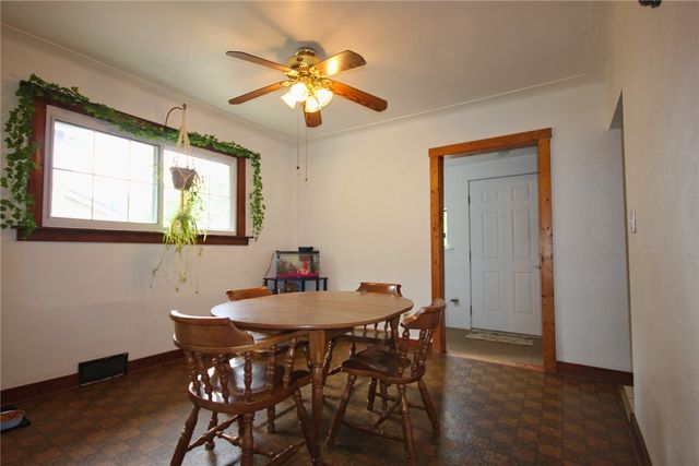695 Milltown Rd, Plum Boro, PA 15068