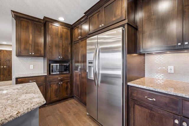 10205 Heather Lane, Rogers, MN 55374