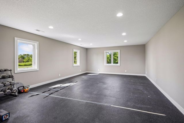 10205 Heather Lane, Rogers, MN 55374