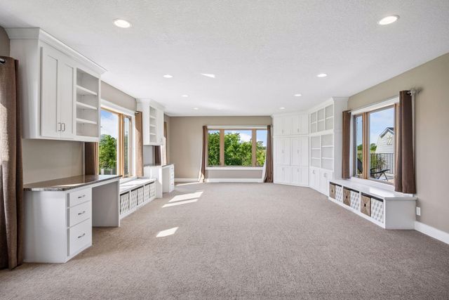 10205 Heather Lane, Rogers, MN 55374