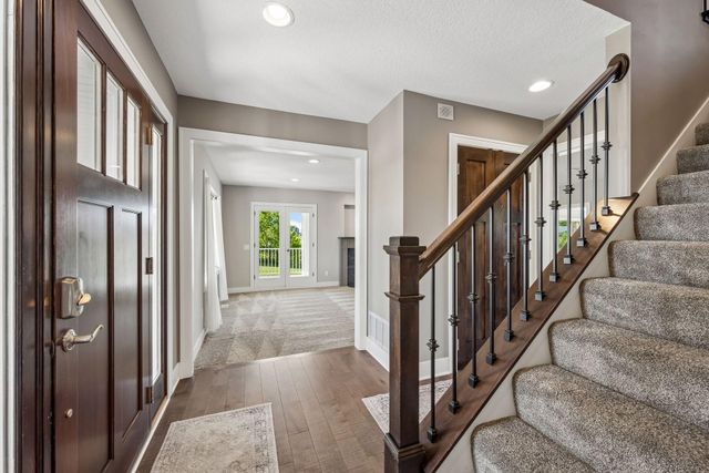 10205 Heather Lane, Rogers, MN 55374