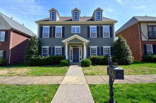 383 Pennystone Cir, Franklin, TN 37067