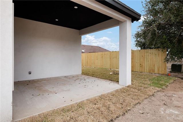 2324 Thornton Avenue, Mission, TX 78574