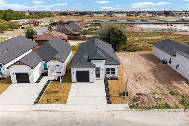 2324 Thornton Avenue, Mission, TX 78574