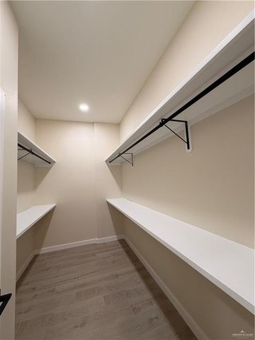 2326 Thornton Avenue, Mission, TX 78574