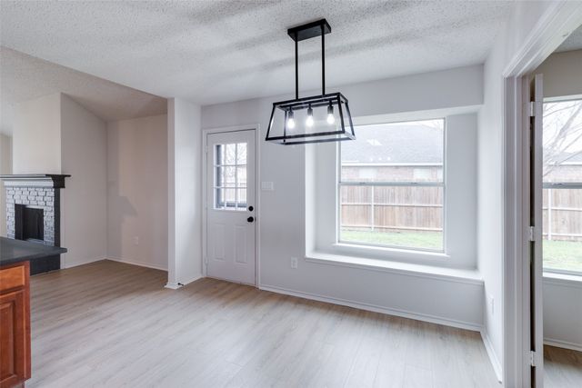 5005 Button Willow Drive, Fort Worth, TX 76123