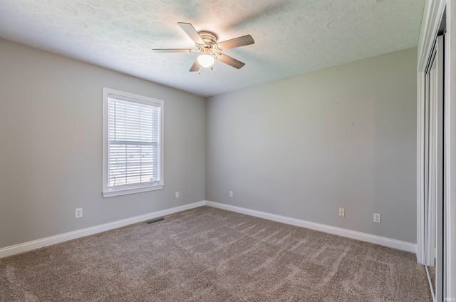 3223 Keystone Hills Drive, Evansville, IN 47711