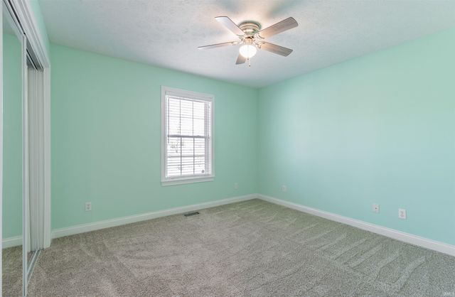 3223 Keystone Hills Drive, Evansville, IN 47711